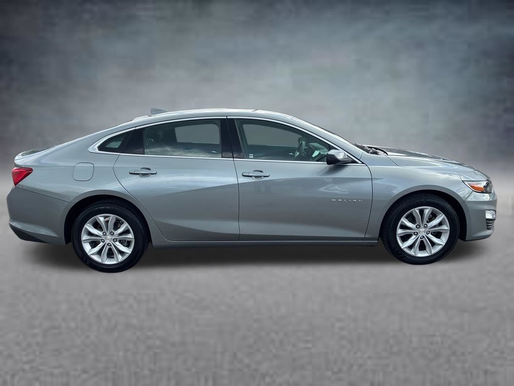 Used 2025 Chevrolet Malibu LT FWD image 7