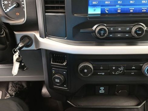 Used 2023 Ford F150 XLT image 12