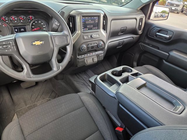 Used 2025 Chevrolet Silverado 1500 Custom w/ LPO, Dark Essentials Package AWD/4WD image 8