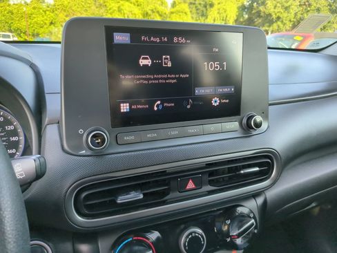 Used 2022 Hyundai Kona SEL FWD image 9