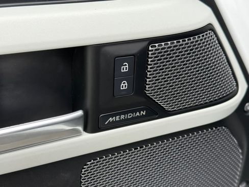 Certified 2024 Land Rover Defender 110 S AWD/4WD image 12