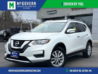 Used 2017 Nissan Rogue SV