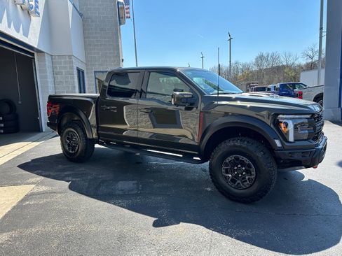 New 2026 Ford F150 Raptor w/ Equipment Group 803A Raptor R AWD/4WD image 19