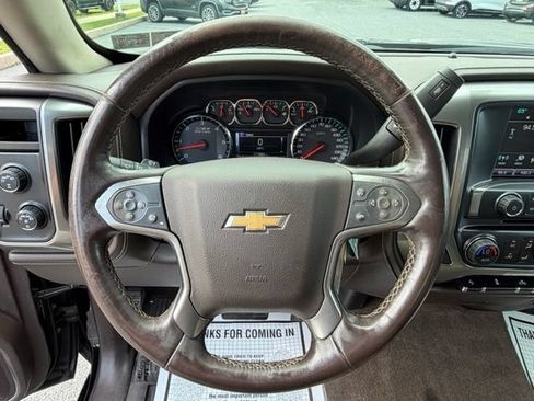Used 2017 Chevrolet Silverado 1500 LTZ Z71 w/ LTZ Plus Package AWD/4WD image 24