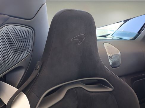 New 2026 McLaren Artura Spider RWD image 17