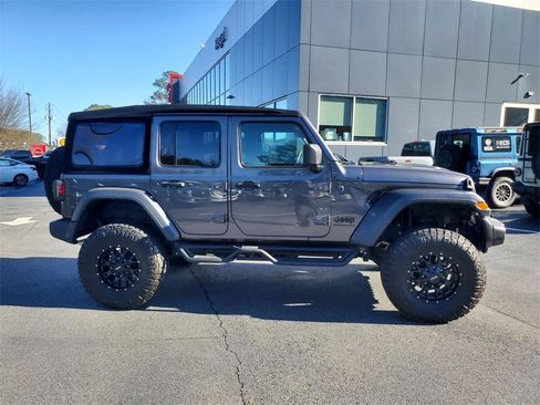 Used 2024 Jeep Wrangler Sport S image 2