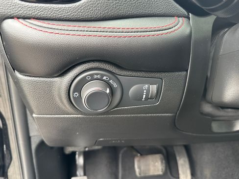 Used 2023 Dodge Durango GT AWD/4WD image 15