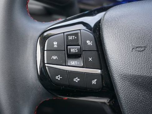 Certified 2022 Ford Escape SEL w/ SEL Stealth AWD Package image 21