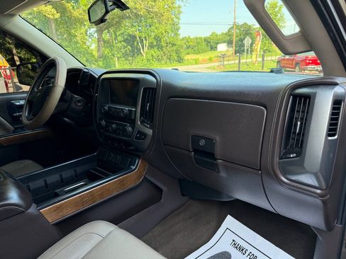 Used 2014 Chevrolet Silverado 1500 LTZ AWD/4WD image 22