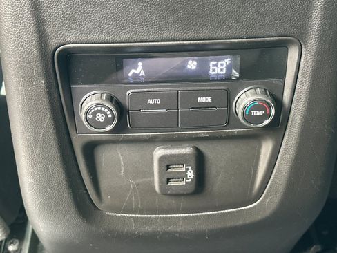 Certified 2023 Buick Enclave Essence w/ Sport Touring Edition image 15