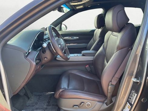 Used 2022 Genesis GV70 2.5T w/ Advanced Package image 10