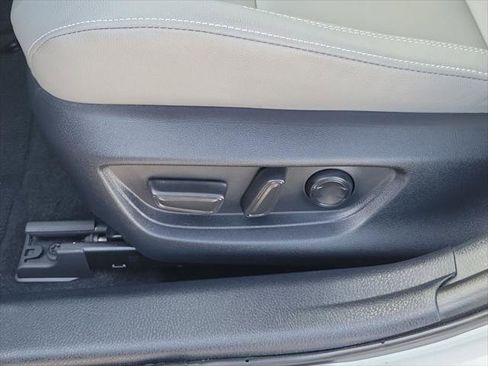 Certified 2025 Toyota Camry SE w/ Convenience Package FWD image 16