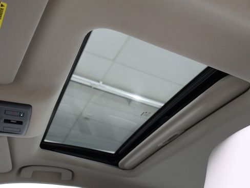 Used 2024 Nissan Altima 2.5 SL image 21