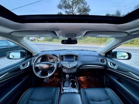 Used 2020 INFINITI QX60 Luxe w/ Essential Package FWD image 12
