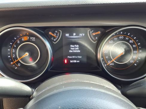Used 2023 Jeep Wrangler Unlimited Sport AWD/4WD image 28