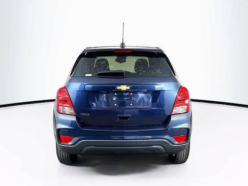 Used 2018 Chevrolet Trax LS FWD image 5