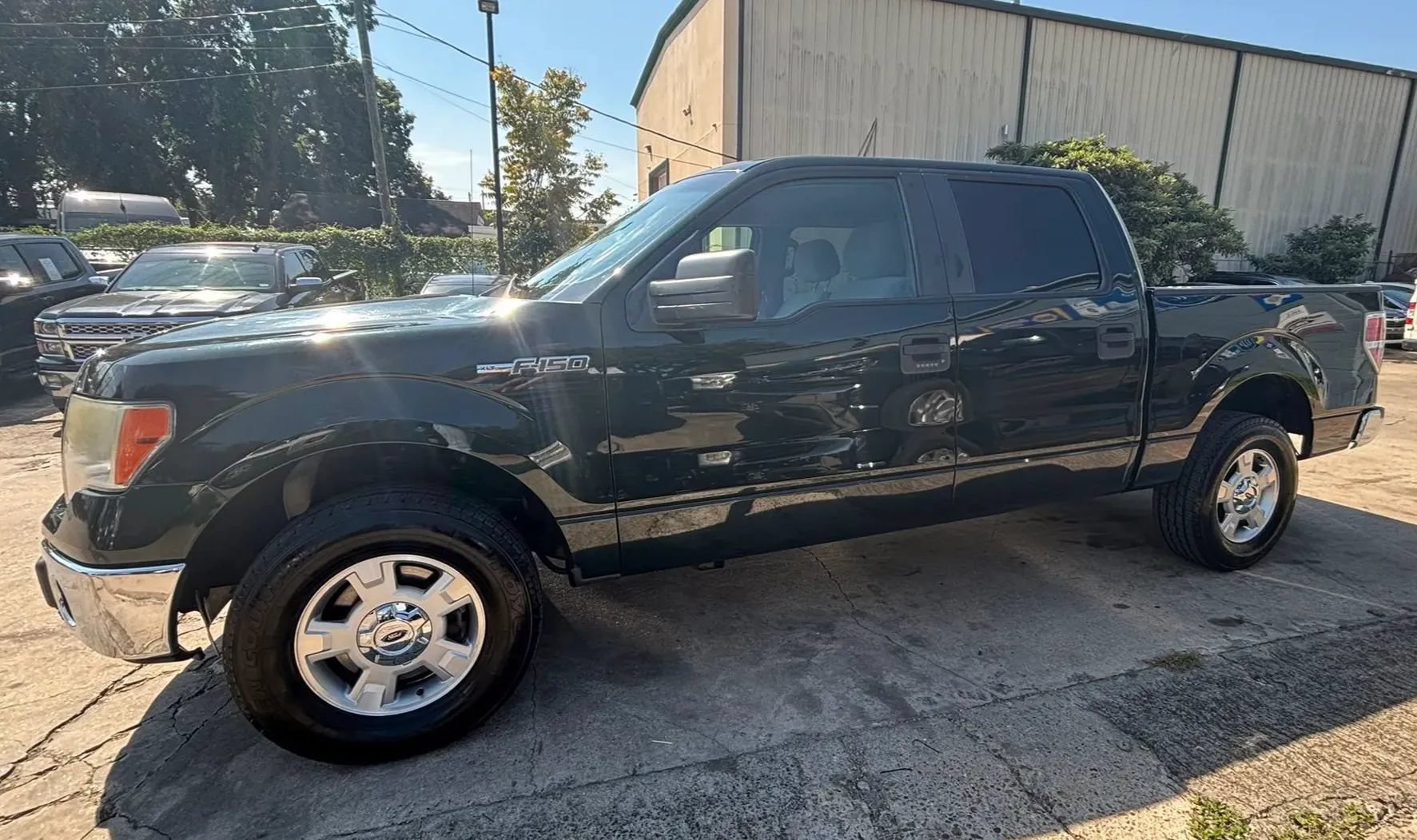 Used 2014 Ford F150 XLT RWD image 4
