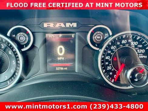Used 2022 RAM 2500 Tradesman AWD/4WD image 38