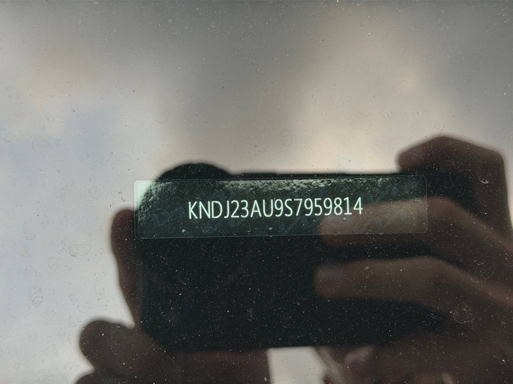 Used 2025 Kia Soul LX w/ LX Technology Package FWD image 34