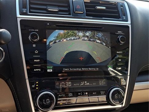 Used 2018 Subaru Legacy 2.5i Limited image 18