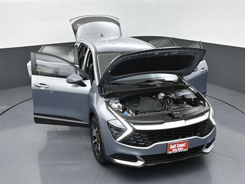 Used 2025 Kia Sportage EX image 44