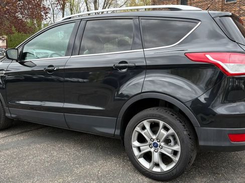 Used 2015 Ford Escape Titanium w/ Equipment Group 301A AWD/4WD image 6
