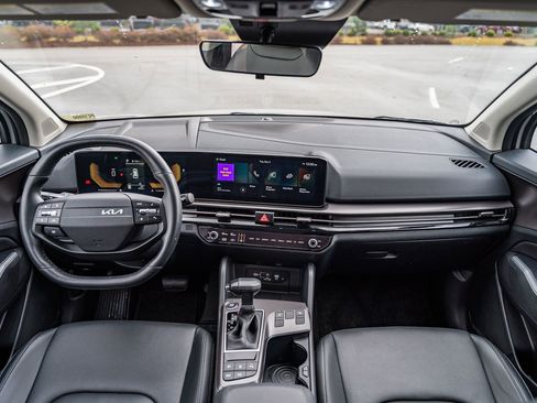 Used 2026 Kia Sportage EX w/ EX Panorama Roof Package image 23