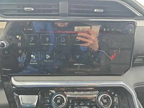 Used 2024 GMC Sierra 2500 Denali w/ Denali Reserve Package image 22