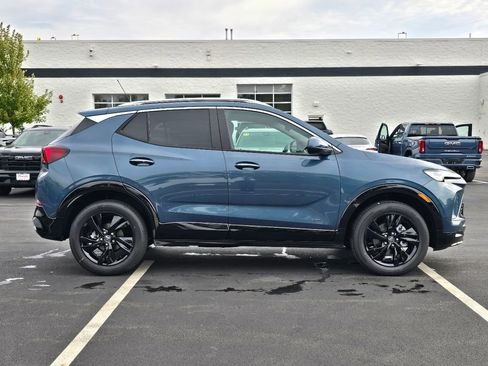 New 2026 Buick Encore GX Sport Touring image 9