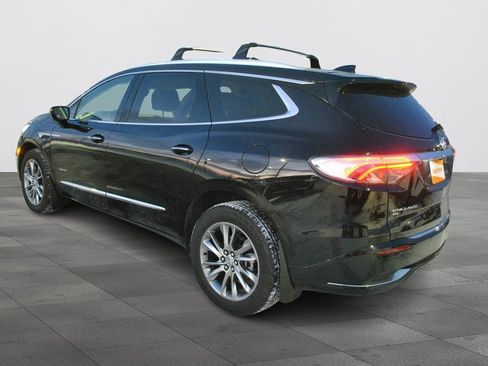 Used 2024 Buick Enclave Avenir w/ Avenir Technology Package image 4