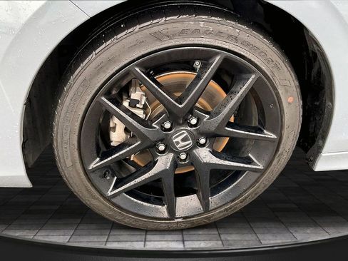 Used 2023 Honda Civic Si image 9