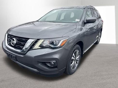 Used 2018 Nissan Pathfinder SV w/ Cargo Package image 1