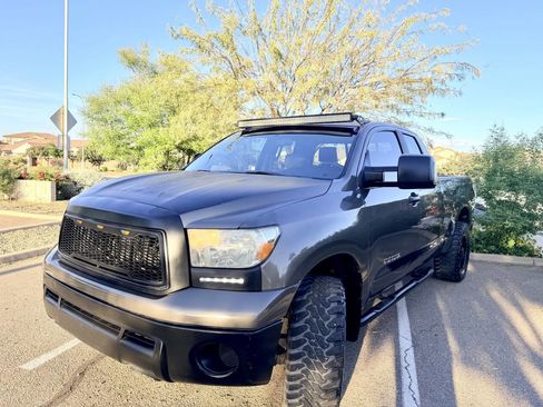 Used 2010 Toyota Tundra 2WD Double Cab image 2
