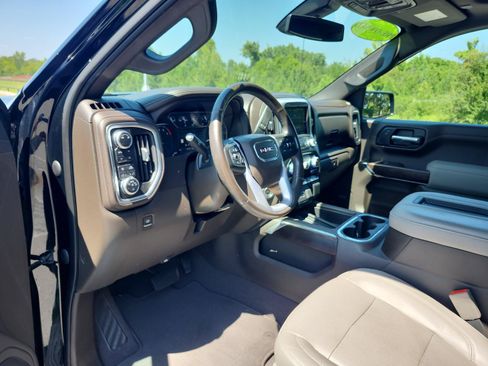 Used 2019 GMC Sierra 1500 SLT w/ SLT Premium Plus Package AWD/4WD image 20