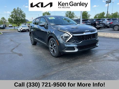 Used 2024 Kia Sportage EX FWD image 6