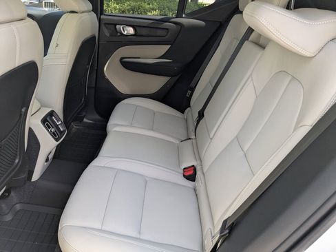 New 2026 Volvo XC40 B5 Plus w/ Protection Package Premier image 15