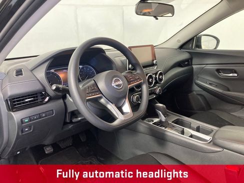 Used 2025 Nissan Sentra SV FWD image 14