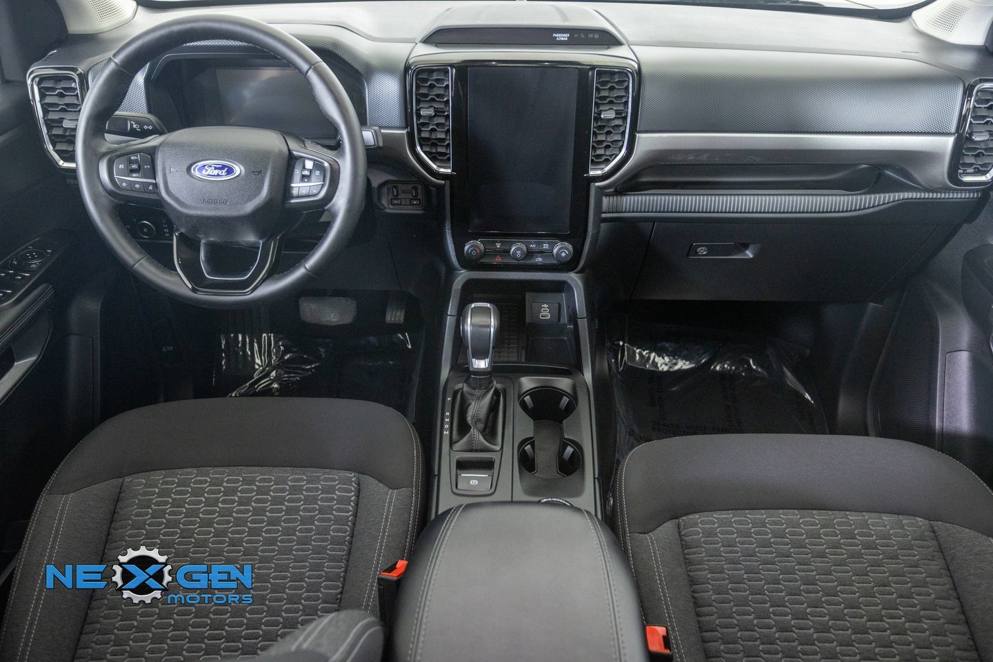 Used 2024 Ford Ranger XLT w/ Advanced Towing Package AWD/4WD image 4