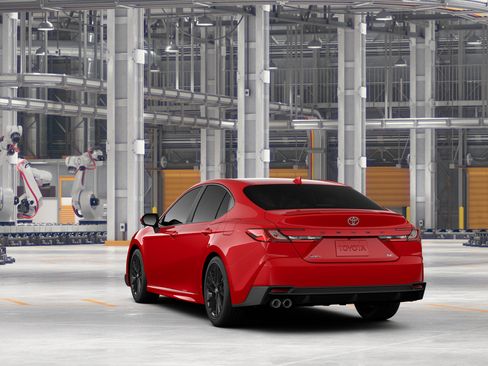 New 2026 Toyota Camry SE FWD image 7