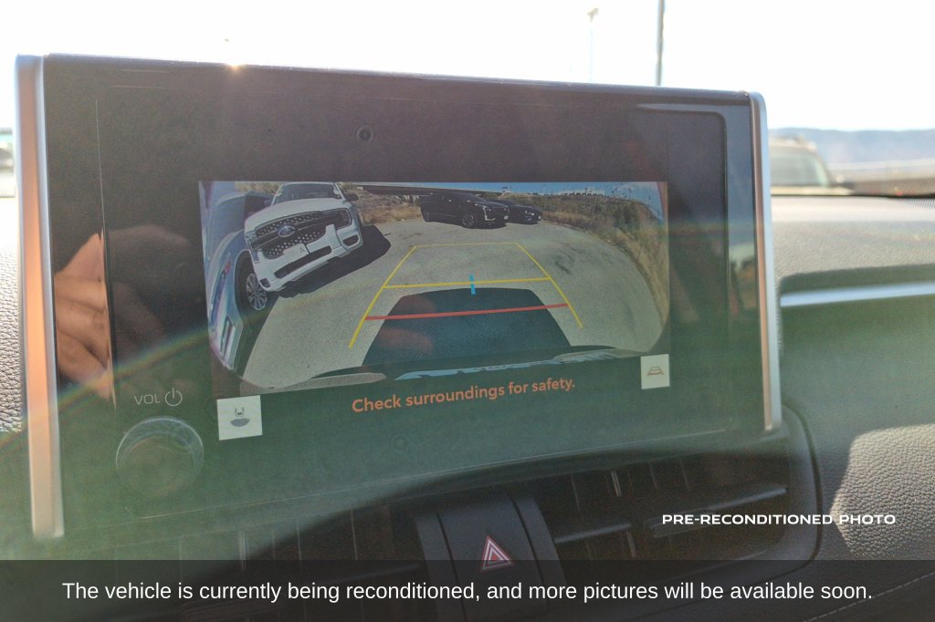 Used 2025 Toyota RAV4 LE AWD/4WD image 17
