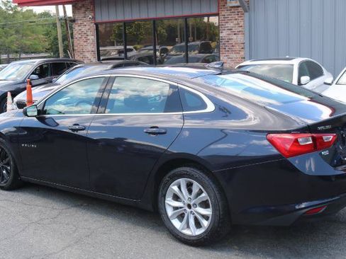 Used 2023 Chevrolet Malibu LT FWD image 5