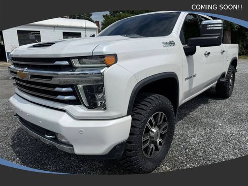 Used 2022 Chevrolet Silverado 2500 High Country w/ Z71 Off-Road Package AWD/4WD image 1