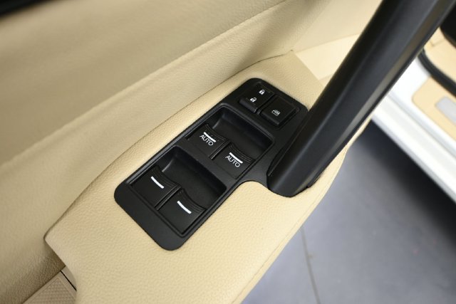 Used 2013 Acura TL FWD image 14