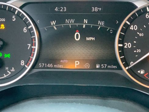 Used 2022 Nissan Pathfinder SL image 31