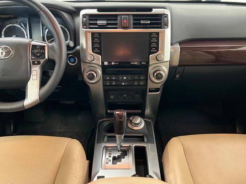 Certified 2022 Toyota 4Runner Limited AWD/4WD image 14