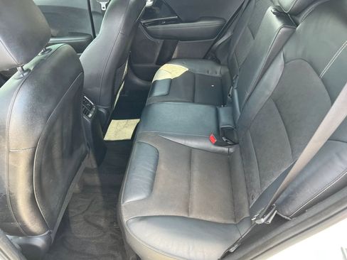 Used 2019 Kia Niro EX image 5