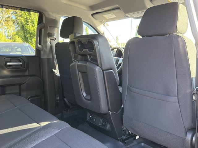 Used 2024 Chevrolet Silverado 1500 Custom Trail Boss w/ LPO, Dark Essentials Package AWD/4WD image 16