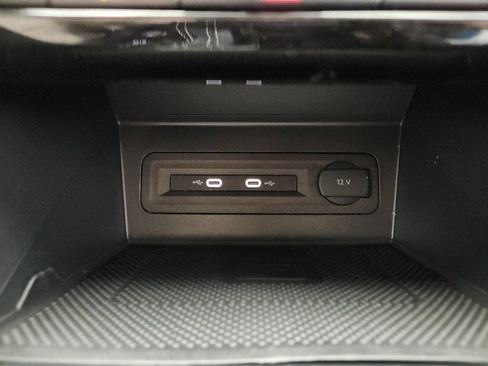 Certified 2023 Volkswagen Atlas SE w/ Panoramic Sunroof Package FWD image 24