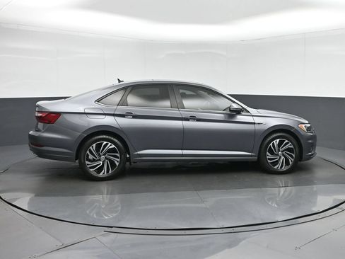 Used 2020 Volkswagen Jetta SEL Premium FWD image 8