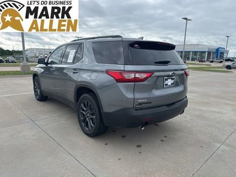 Used 2021 Chevrolet Traverse RS FWD image 4